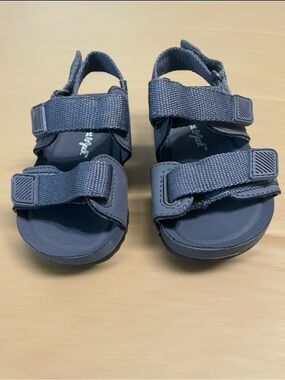 Cat & Jack Navy Blue Hook-and-Loop Boy Sandals